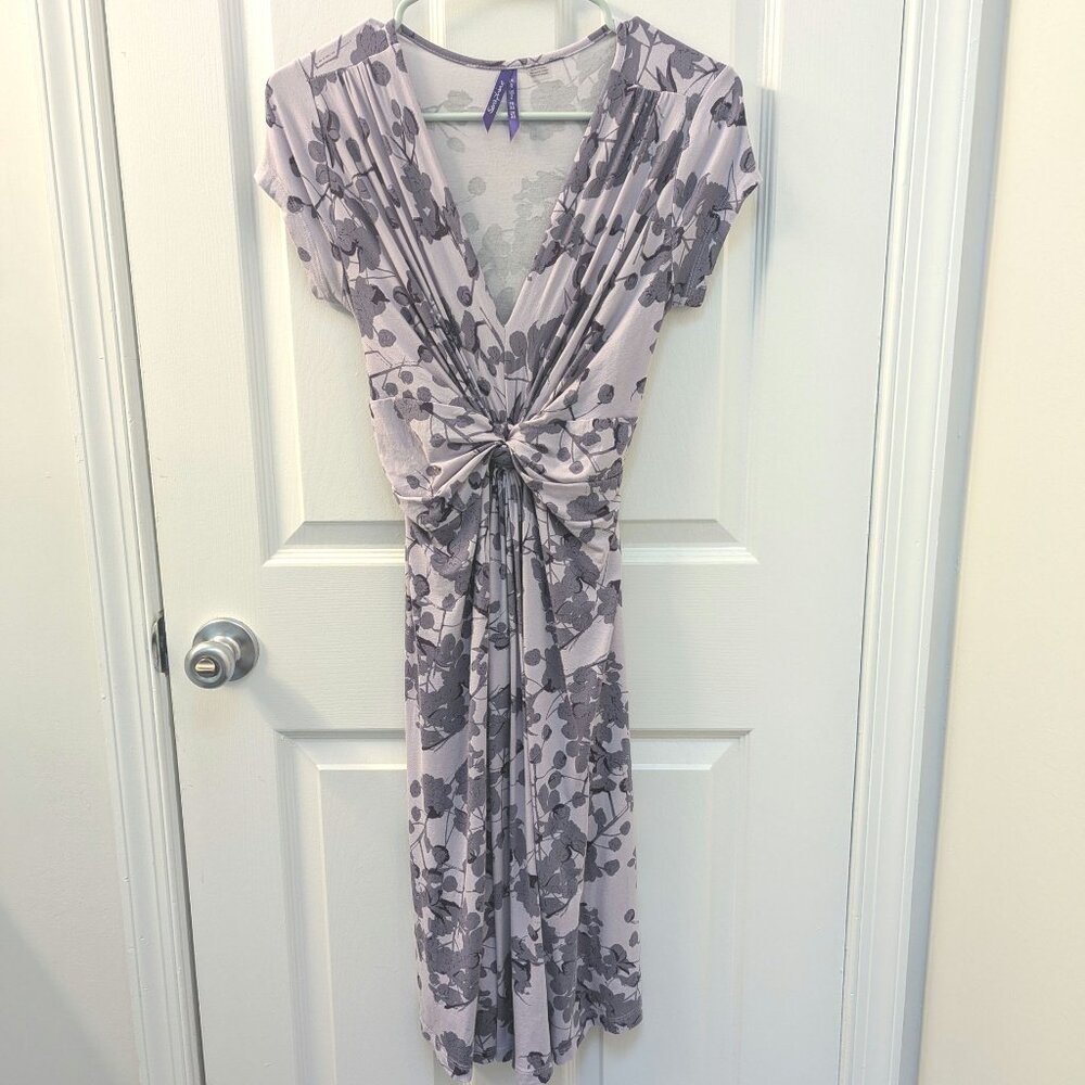 Seraphine lavender blossom maternity dress size 2